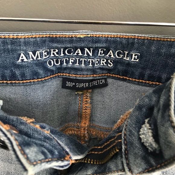 Distressed Short Short - Picture 3 of 4